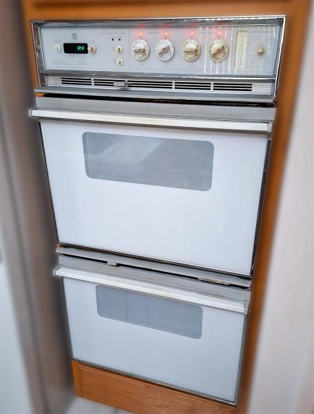 GE Electric Wall Oven Repair in Las Vegas (JKP37G0L1WG)