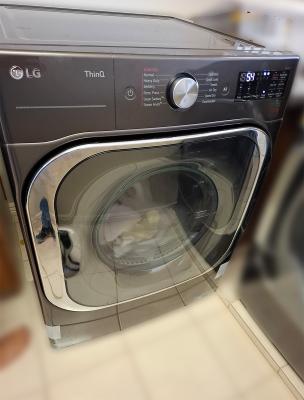 LG DLGX8901B Dryer