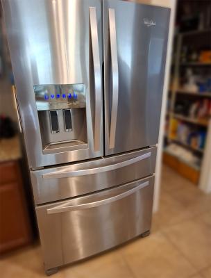 Whirlpool WRX735SDBM Refrigerator